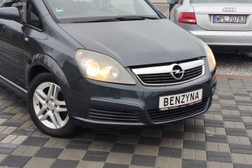 Opel Zafira 1.8 Sport