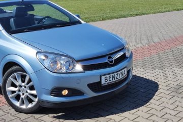 Niski przebieg                     Opel Astra TwinTop 1.8 Cosmo